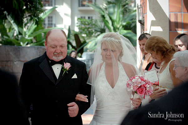Best Gaylord Palms Resort Wedding photographer - Sandra Johnson (SJFoto.com)